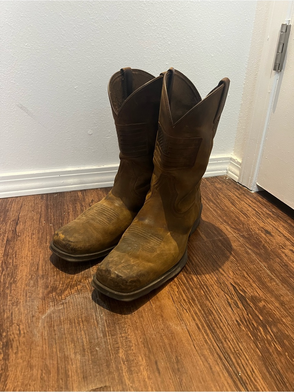 Ariat Cowboy Boots